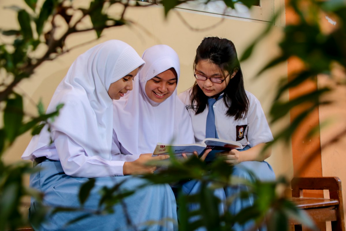 Networking dan kolaborasi akademik